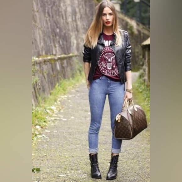 Louis Vuitton Handbags - Louis Vuitton Speedy 30
